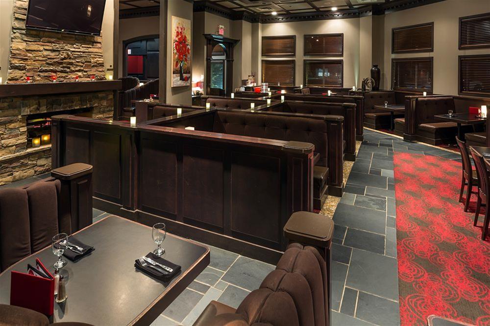 Radisson Hotel & Suites Fort Mcmurray Exterior photo